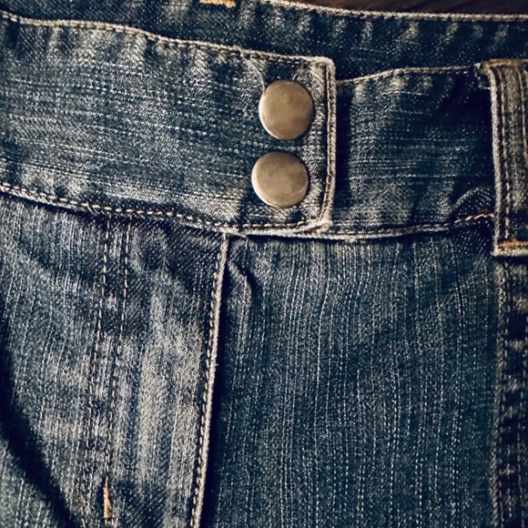 Talbots petites stretch crop jeans women’s size 4 faded denim - Picture 3 of 7